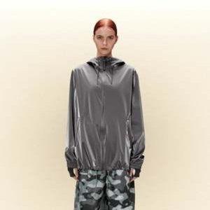 NWT: Rains Strom Breaker W3 Size Small